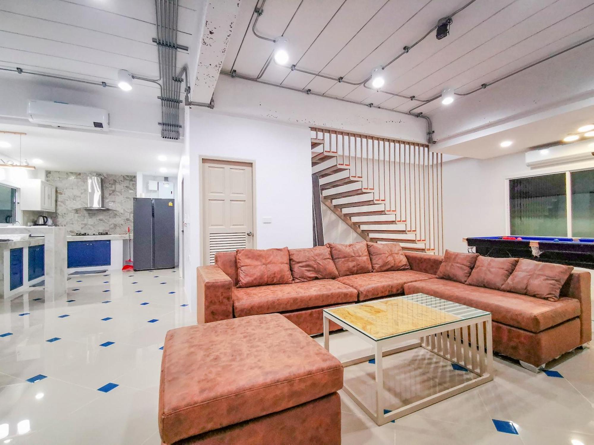 Вилла Thepprasit Cosy Джомтьен Экстерьер фото